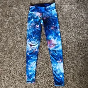 Galaxy print leggings